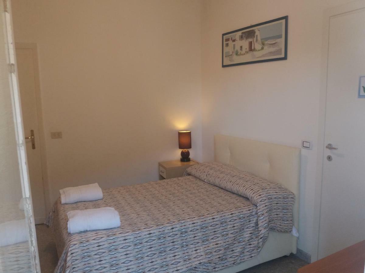 Apartament Silvy Trastevere ローマ エクステリア 写真