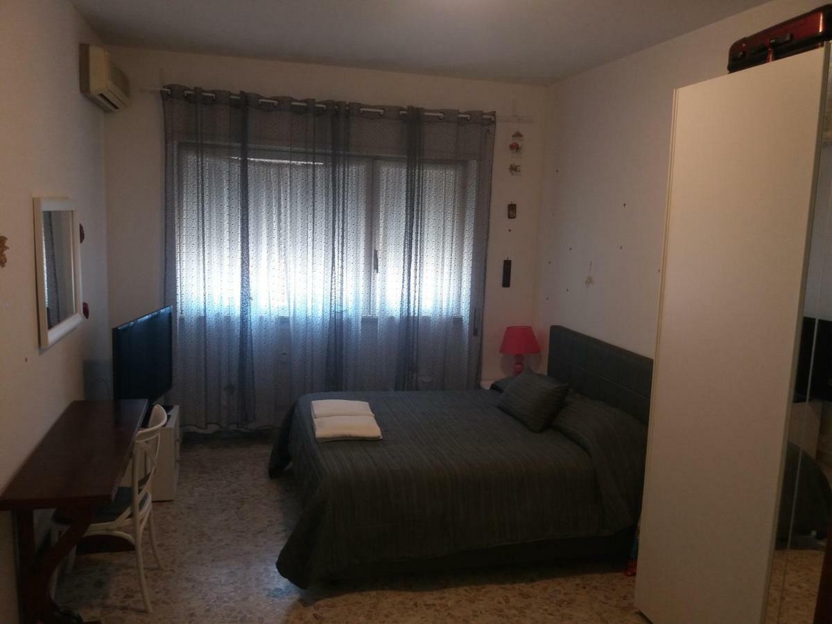 Apartament Silvy Trastevere ローマ エクステリア 写真