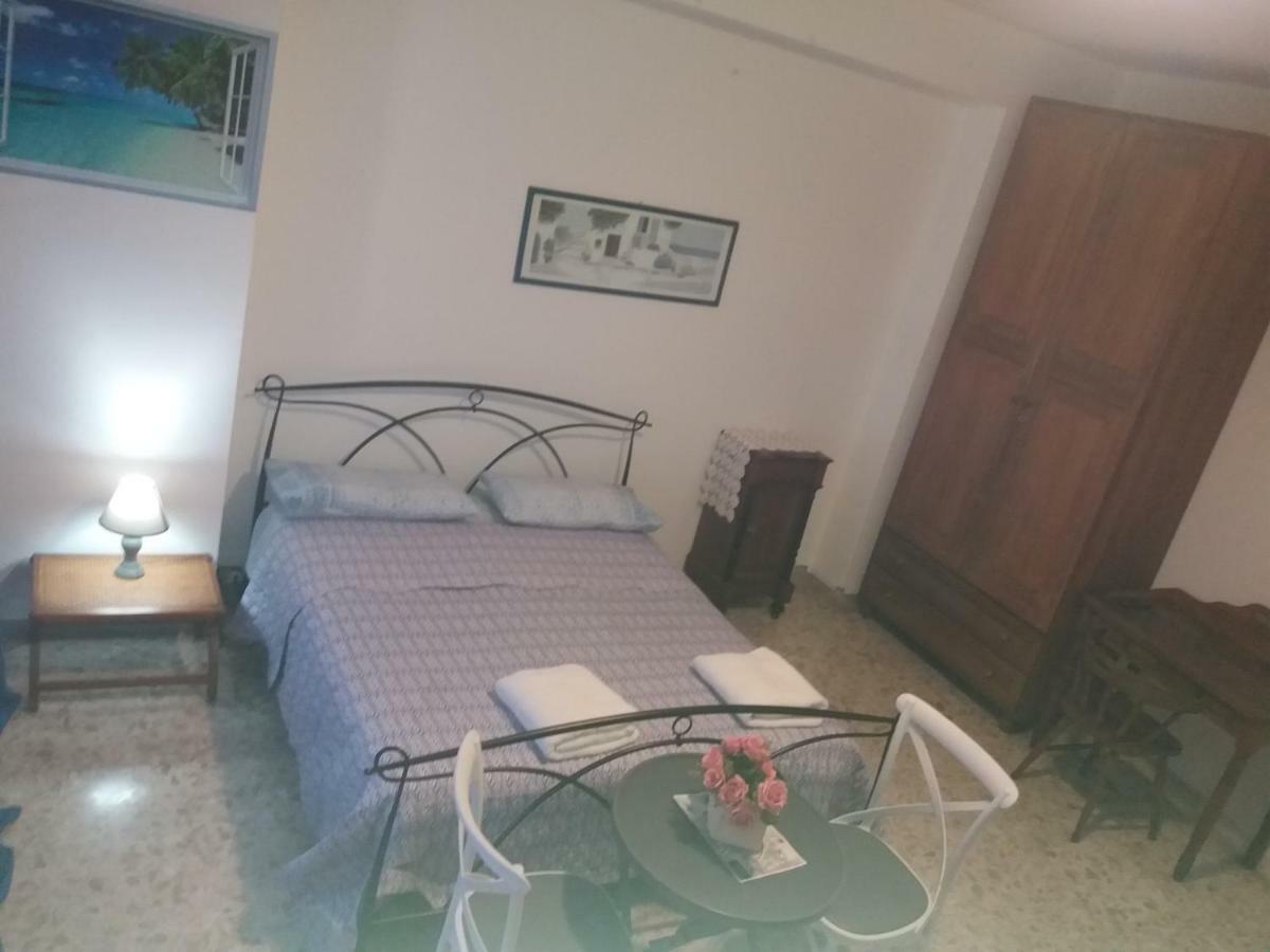 Apartament Silvy Trastevere ローマ エクステリア 写真