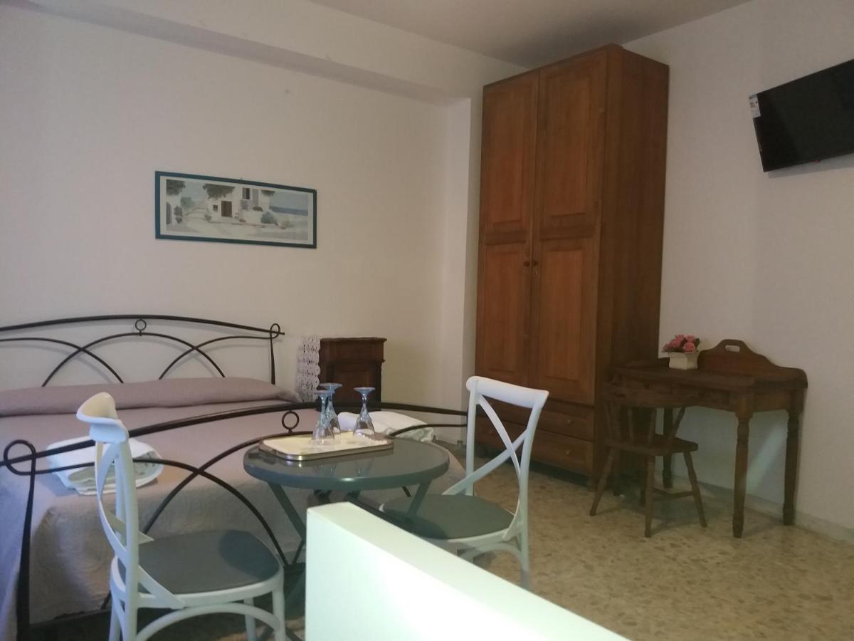 Apartament Silvy Trastevere ローマ エクステリア 写真